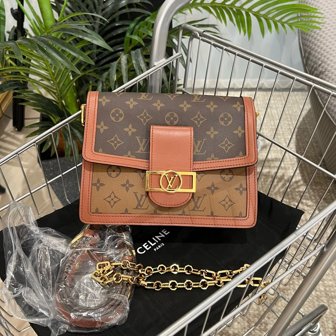 99新 LouisVuitton/路易威登 达芙妮小号 铜牌芯片9205924