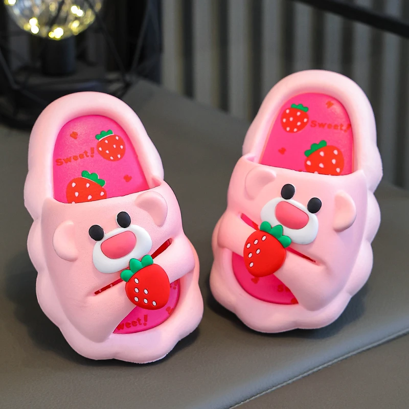 夏季新款儿童拖鞋女孩室内浴室防滑软底踩屎感中小童宝宝男凉拖鞋