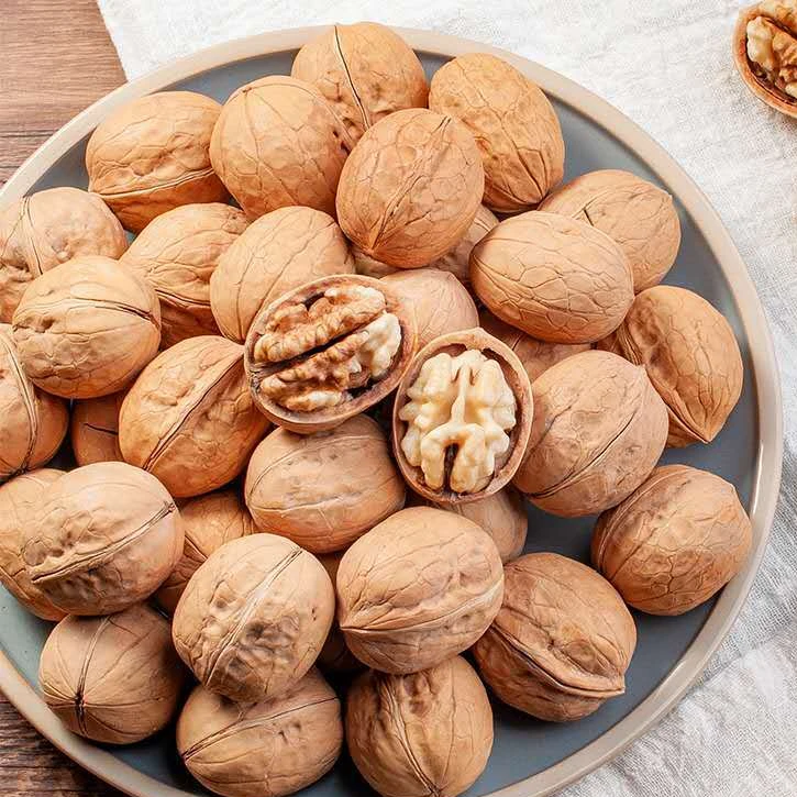 新疆特产纸皮核桃手捏即开正宗新疆特产纸皮核桃薄皮核桃休闲零食