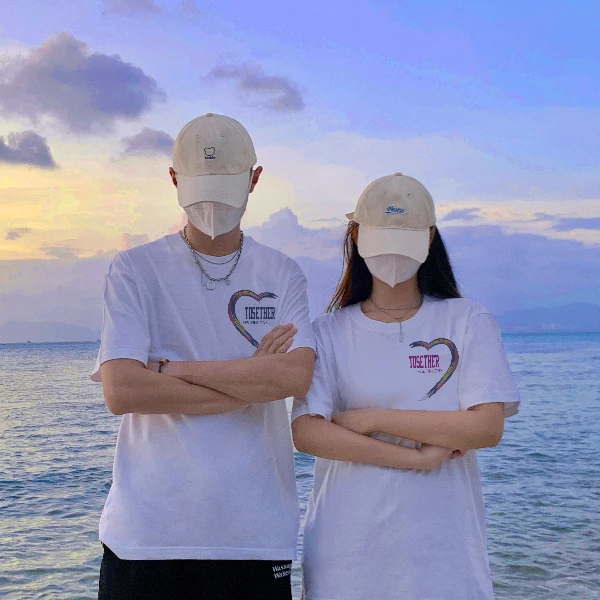 不一样的情侣装短袖t恤夏装2024新款小众高级感纯棉半袖上衣早春