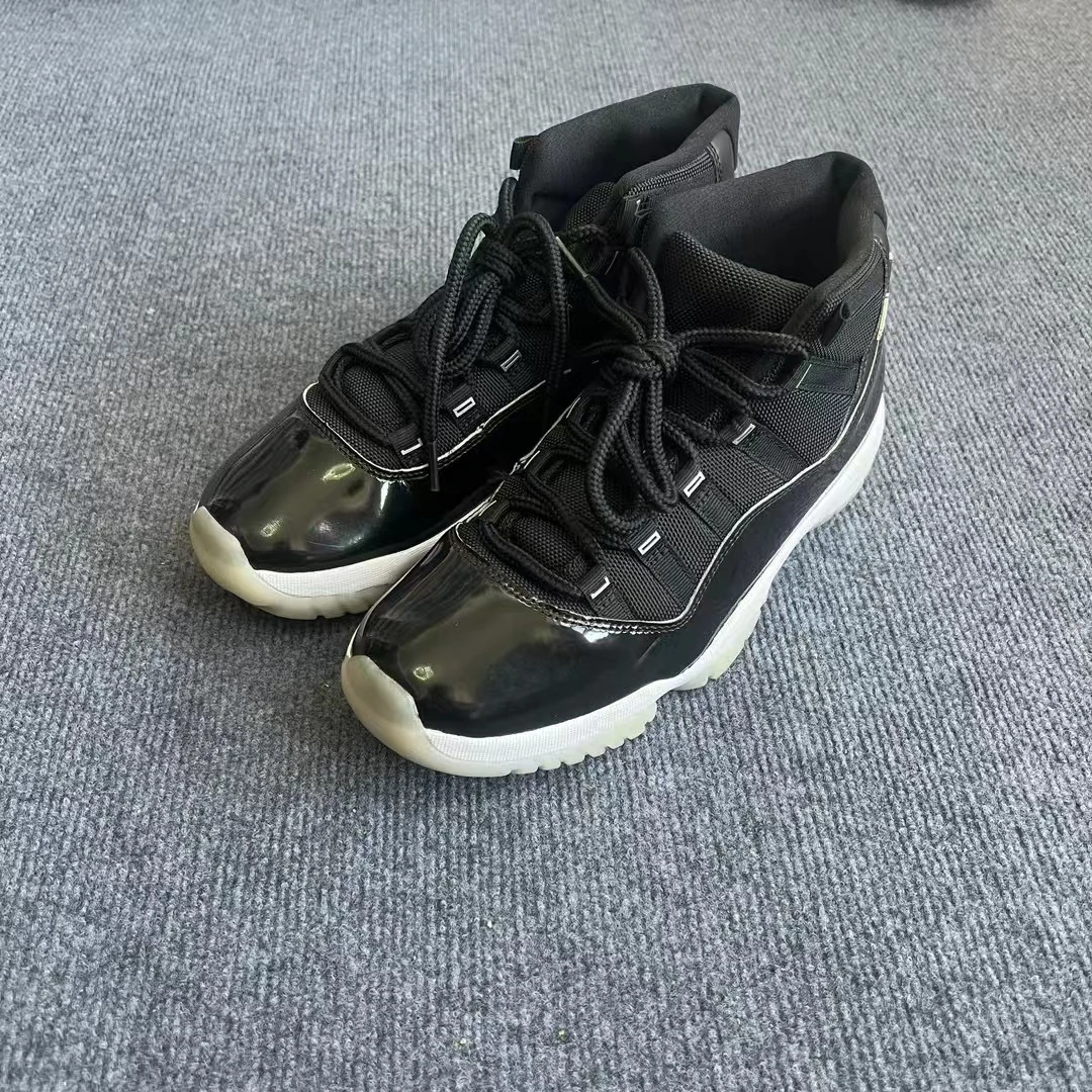 42.5码/耐克 Nike/aj11黑银大魔王/潮流休闲运动鞋/9新/二手无盒/