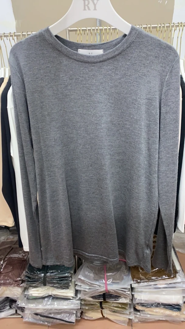 春款1816灰色均码圆领舒适时尚显瘦百搭休闲长袖打底T恤