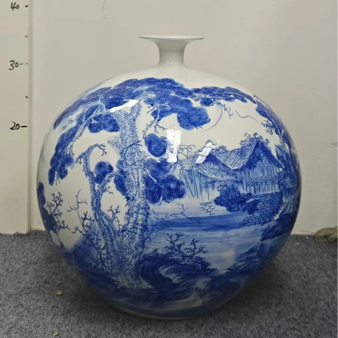 景德镇青花溪山秋晴石榴瓶