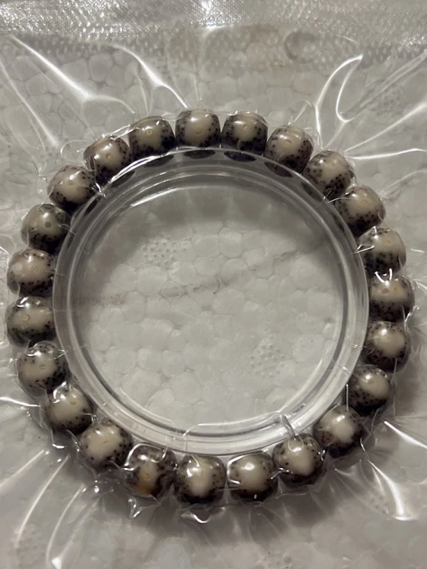 星月菩提精品糯冰料一线天大眼睛手串10/9，高油高密易变色