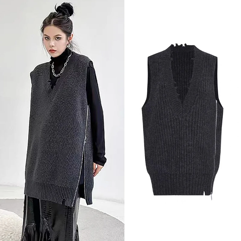 B9105【M】2025春季新款毛衣烂边V领针织背心针织马甲设计感小众