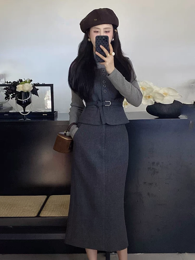 高级感气质小香风套装女2024秋季新款长袖打底衫包臀半身裙三件套