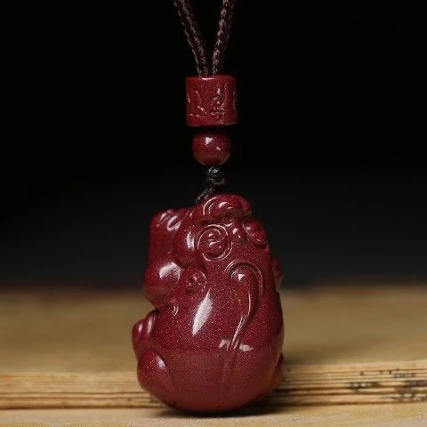 含辰砂工艺品朱砂高含量紫金砂大肚貔貅本命年招财祥瑞兽吊坠