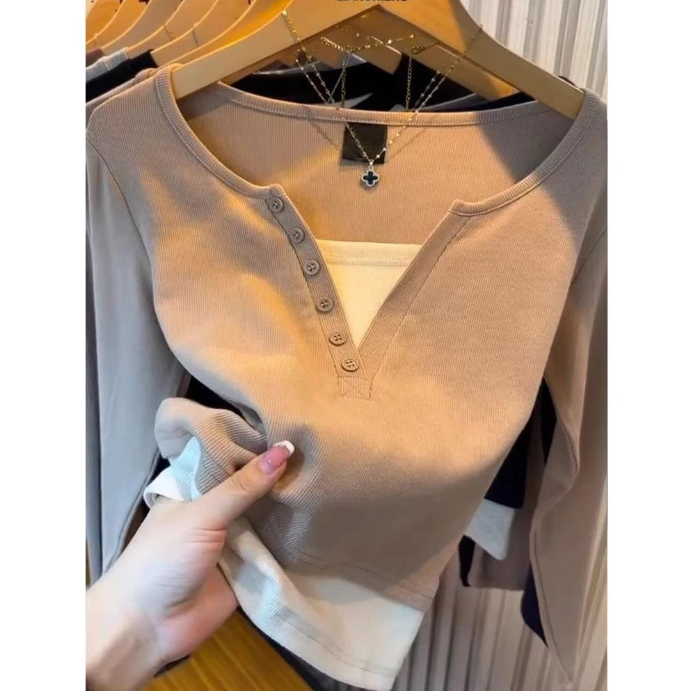 大码女装春秋季新款撞色拼接长袖t恤设计感小众假两件正肩上衣ins