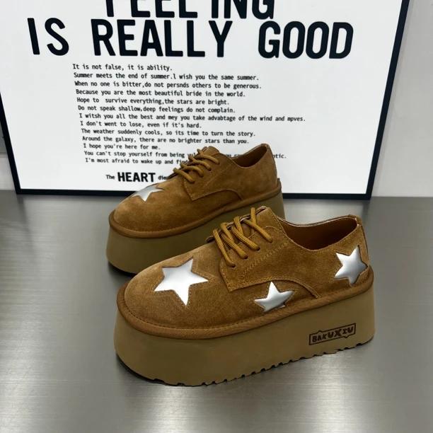 主播推荐2024年厚底6公分翻毛皮五星系带休闲博肯鞋