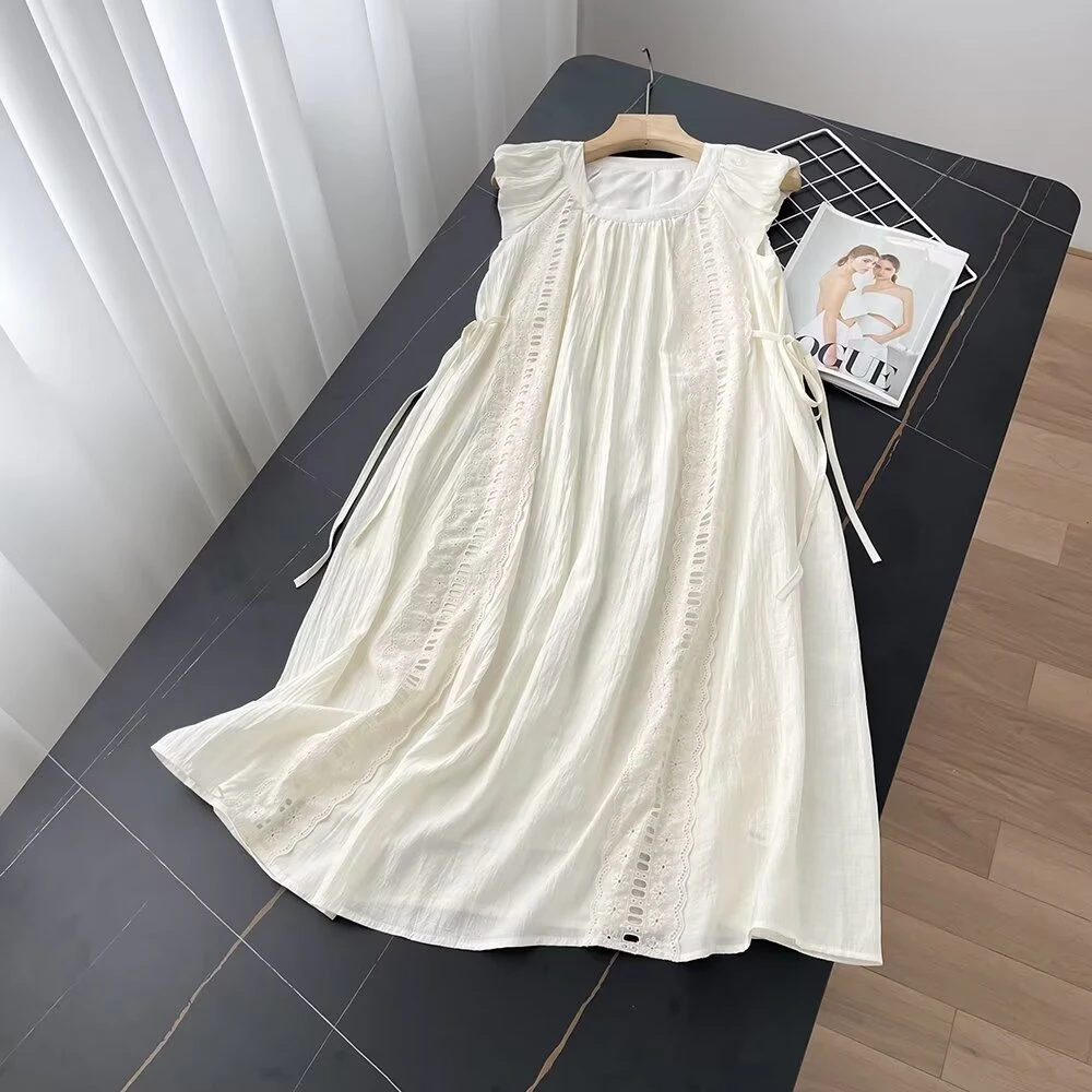 法式温柔风仙气甜美镂空拼接显瘦系带飞飞袖连衣裙2024夏季新款女