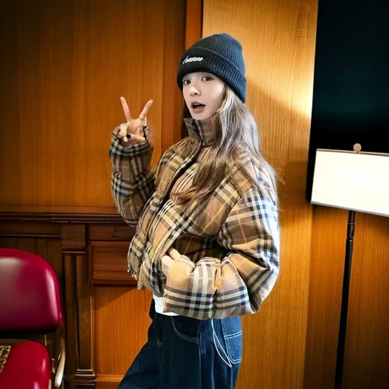 女2025新款冬季加厚面包格子羽绒服白鸭绒外套韩版潮