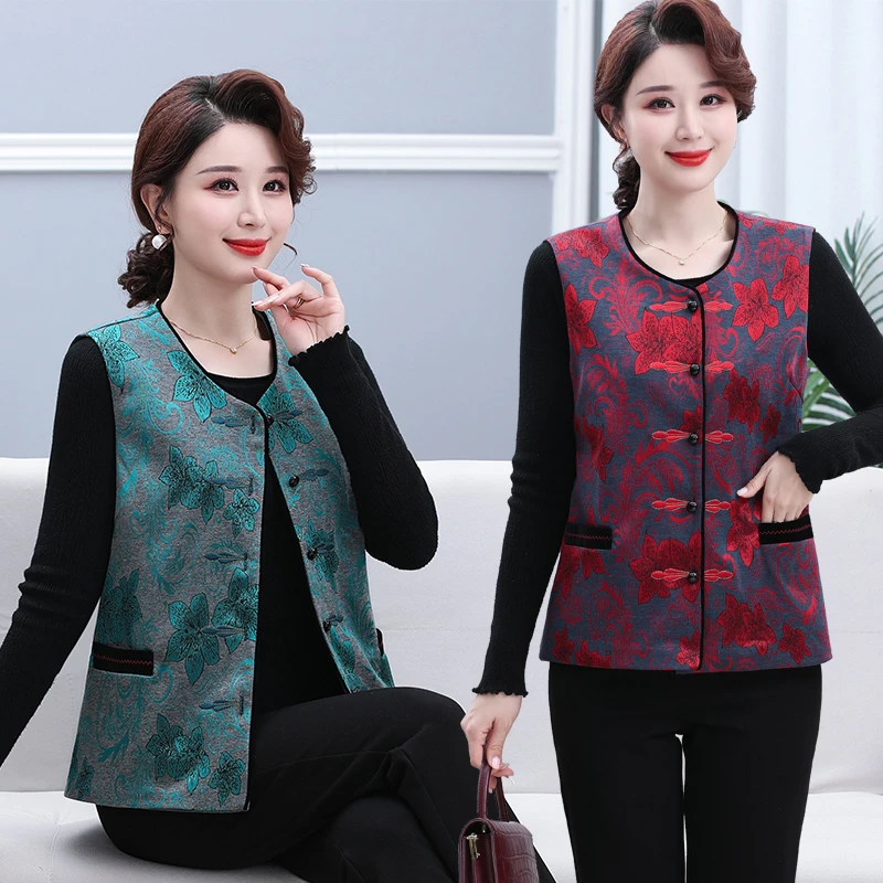 200斤大码中老年奶奶春秋开衫马甲老太太唐装胖妈妈女装绣花马夹