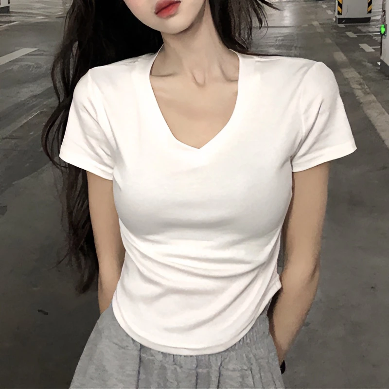 大码女装微胖MM正肩短袖T恤夏季新款时尚V领辣妹修身显瘦短款上衣