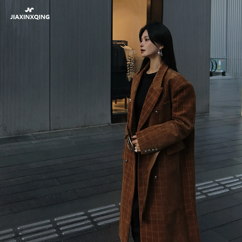 JIAXINXQING美拉德色系中长款高级格子气质西服外套过膝设计款