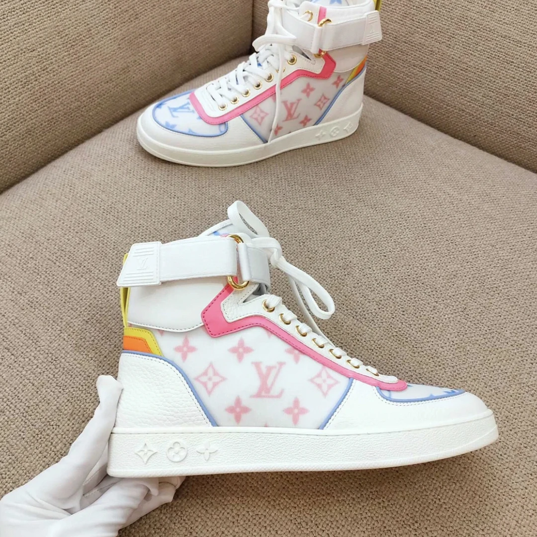 全新未使用 LouisVuitton/路易威登 路易威登白色炫彩34.5码