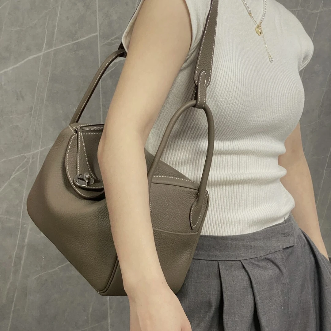 99新 Hermes/爱马仕 lindy30大象灰银扣tc皮o单肩包