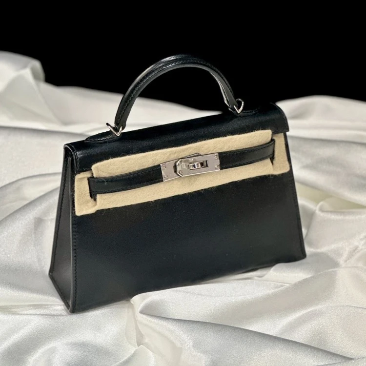 未使用 Hermes/爱马仕 minikelly二代黑银tad皮  U刻单肩包