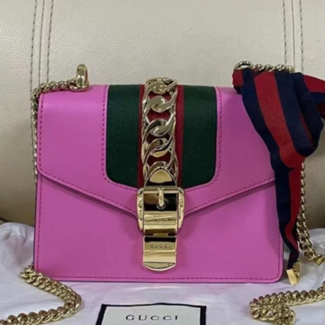 95新 GUCCI/古驰 粉色维多利亚