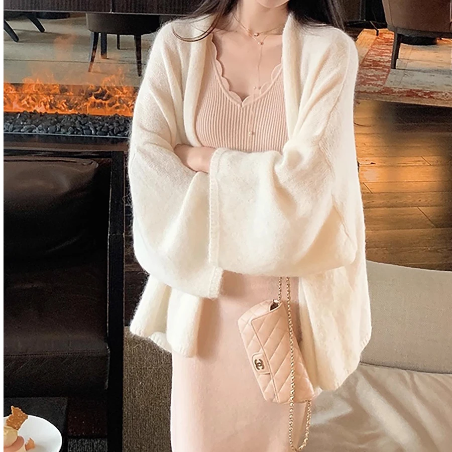 秋冬的松弛感是毛衣给的披肩针织毛衣外套女秋季新款时尚开衫上衣