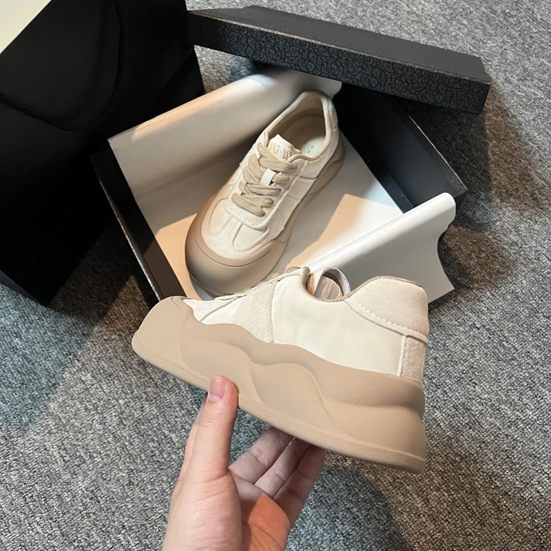 真皮透气厚底增高百搭德训鞋女2024新款鞋子女爆款软底不累脚板鞋