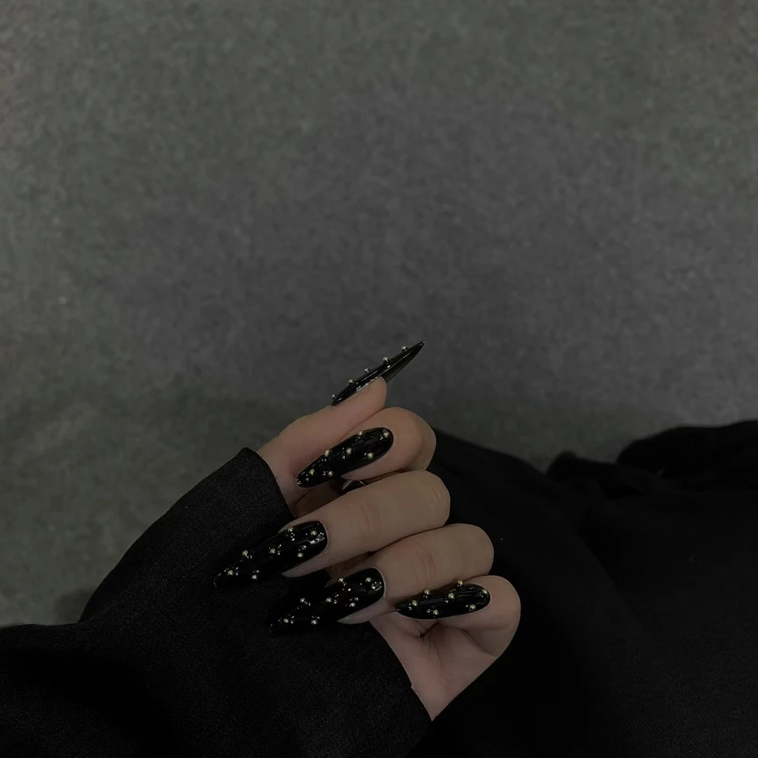 手工穿戴甲长款暗黑风钢珠辣妹美甲拽姐高级感ins假指甲贴片成品