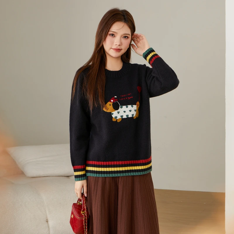 采多宝大码女装圆领多彩条纹腊肠狗毛巾绣毛衣DDMY2526