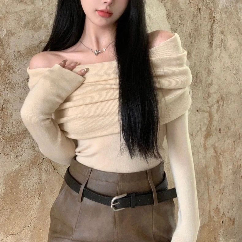 纯欲小心ji一字肩针织打底衫女秋冬季加厚毛衣设计感长袖别致上衣