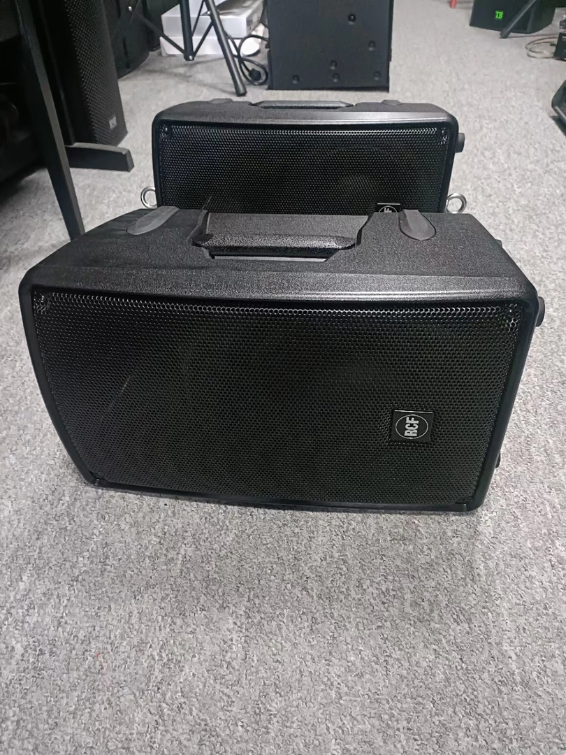 9新 RCF HD10-Amk4有源音响一只,运费自理成色如图