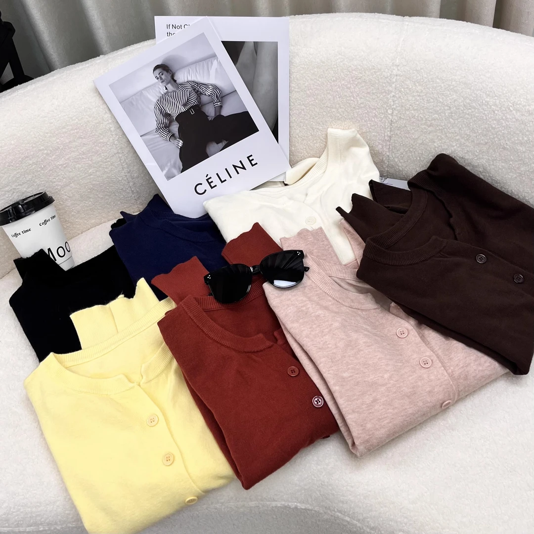 早秋软糯针织开衫毛衣外套女春秋季2024新爆款美式复古小个子上衣