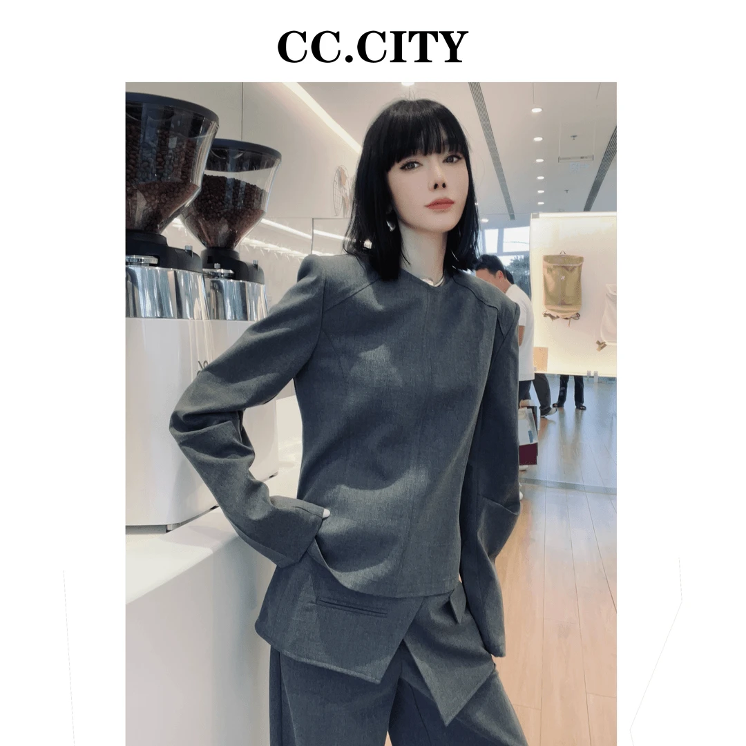 【蔡丽丽 & 添羽 】时尚洋气个性显瘦西装三件套7y953