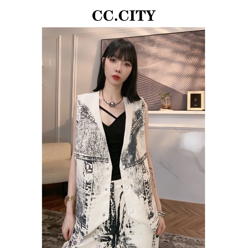 【蔡丽丽&CC.city】时尚洋气个性牛仔印花马甲w9036