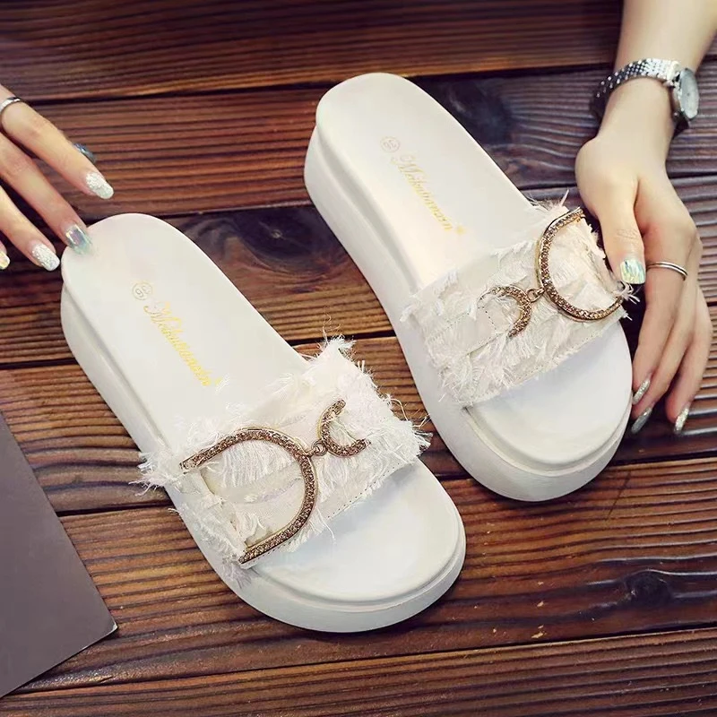 小码31-34拖鞋女外穿2024年夏季新款时尚厚底度假沙滩鞋大码41-43