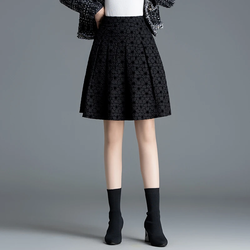 黑色提花短裙半身裙女秋冬2025新款高腰显瘦花苞裙百搭时尚a字裙