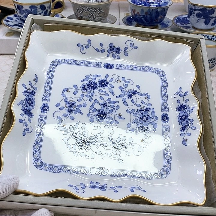 摆件进口米兰瓷器