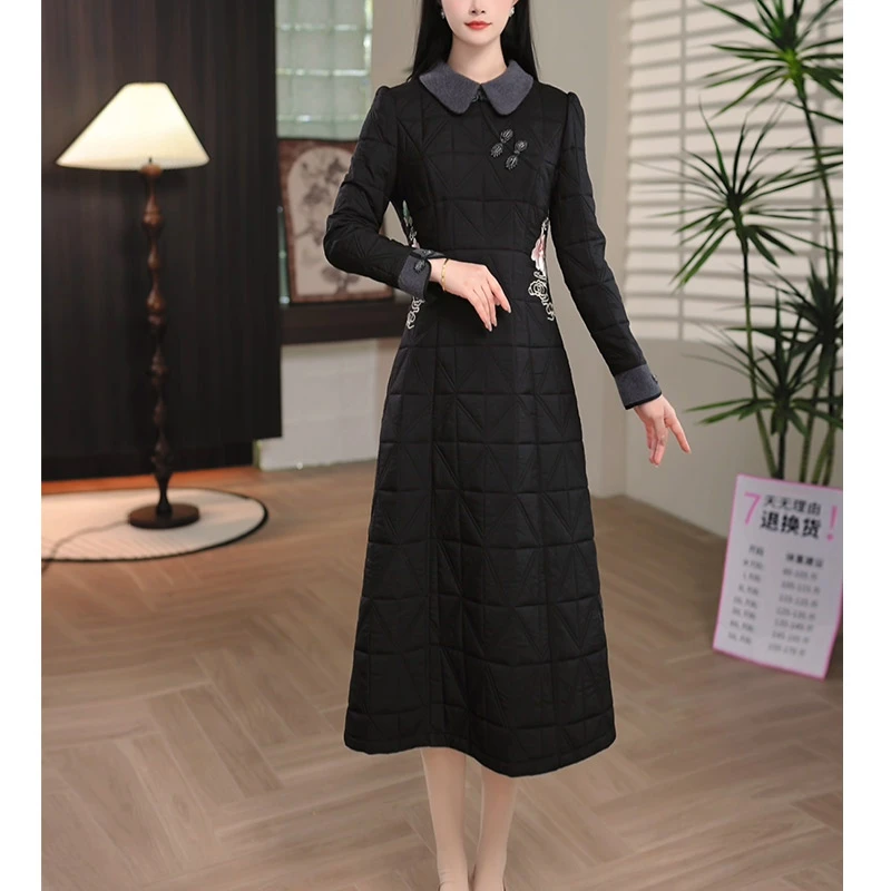 DBF-24B815MJ时尚改良旗袍刺绣轻奢显瘦洋气减龄加厚夹棉连衣裙