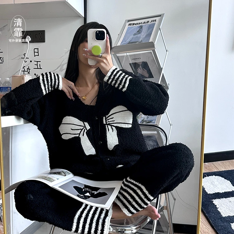 软绵绵睡衣女秋冬可外穿设计感时尚小香风气质宽松开衫家居服套装