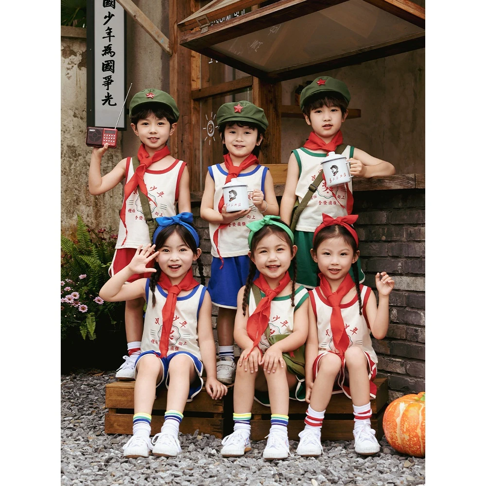 六一儿童表演服装复古怀旧爱国中华少年80年代舞蹈服毕业照演出服
