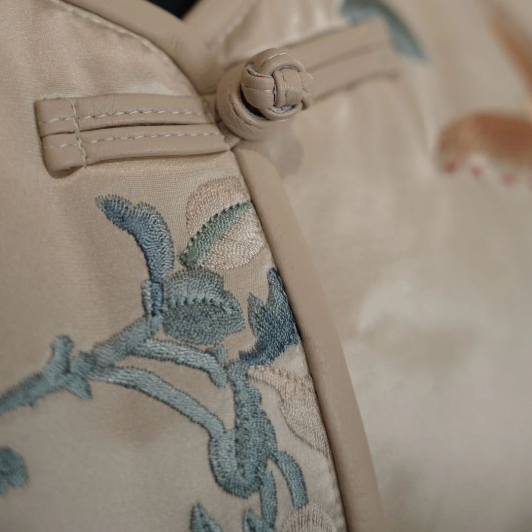 老王身上款式临时链接时尚套装