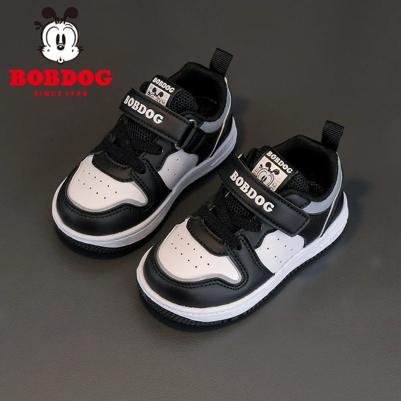 巴布豆童鞋男童运动鞋春秋季新款轻便软底小童休闲鞋儿童跑步秋鞋