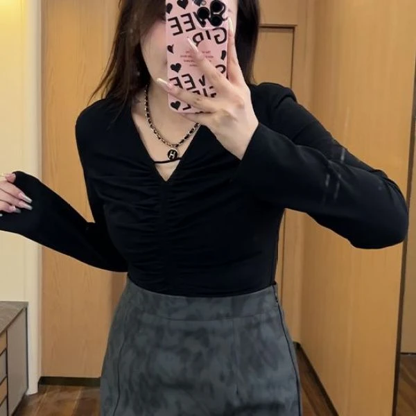 显瘦遮肉藏肉V领棉上衣LHC860