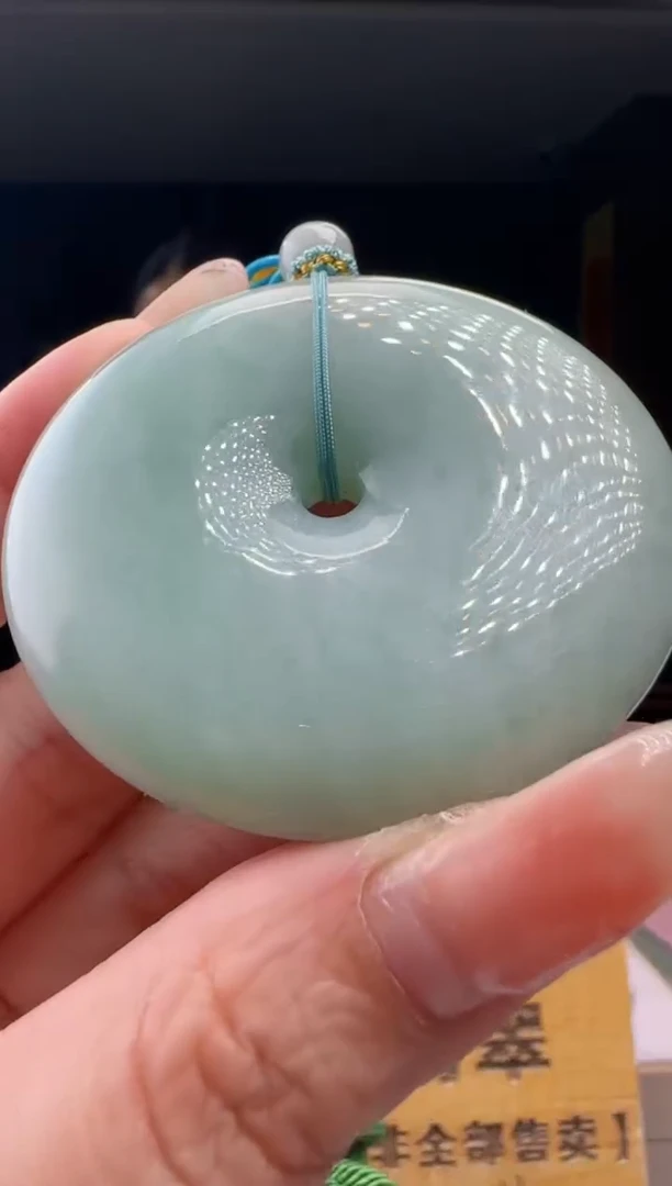 【闪购商品】翡翠吊坠(不含链)未镶嵌多样性发一YJ@@WS1WX20859