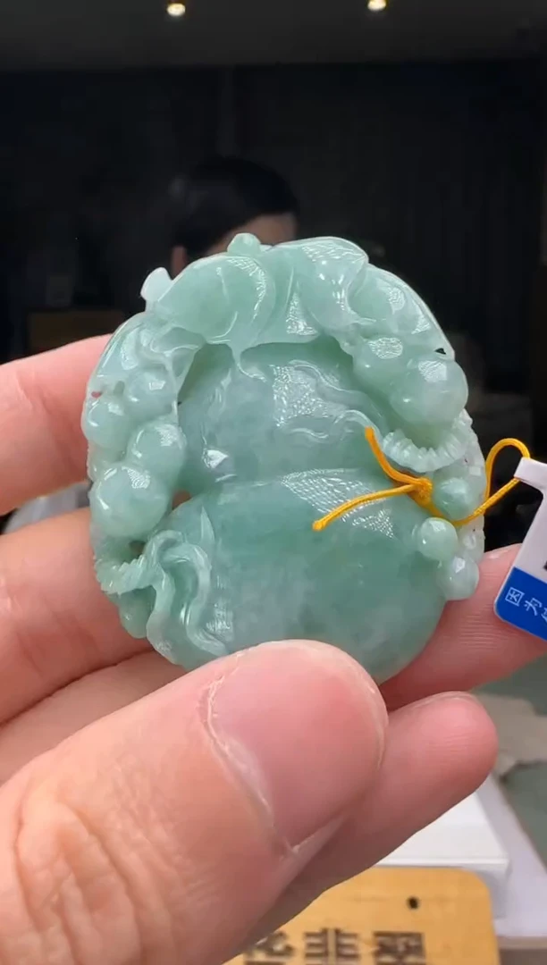 【闪购商品】翡翠吊坠(不含链)未镶嵌DY@@960Q3J10490