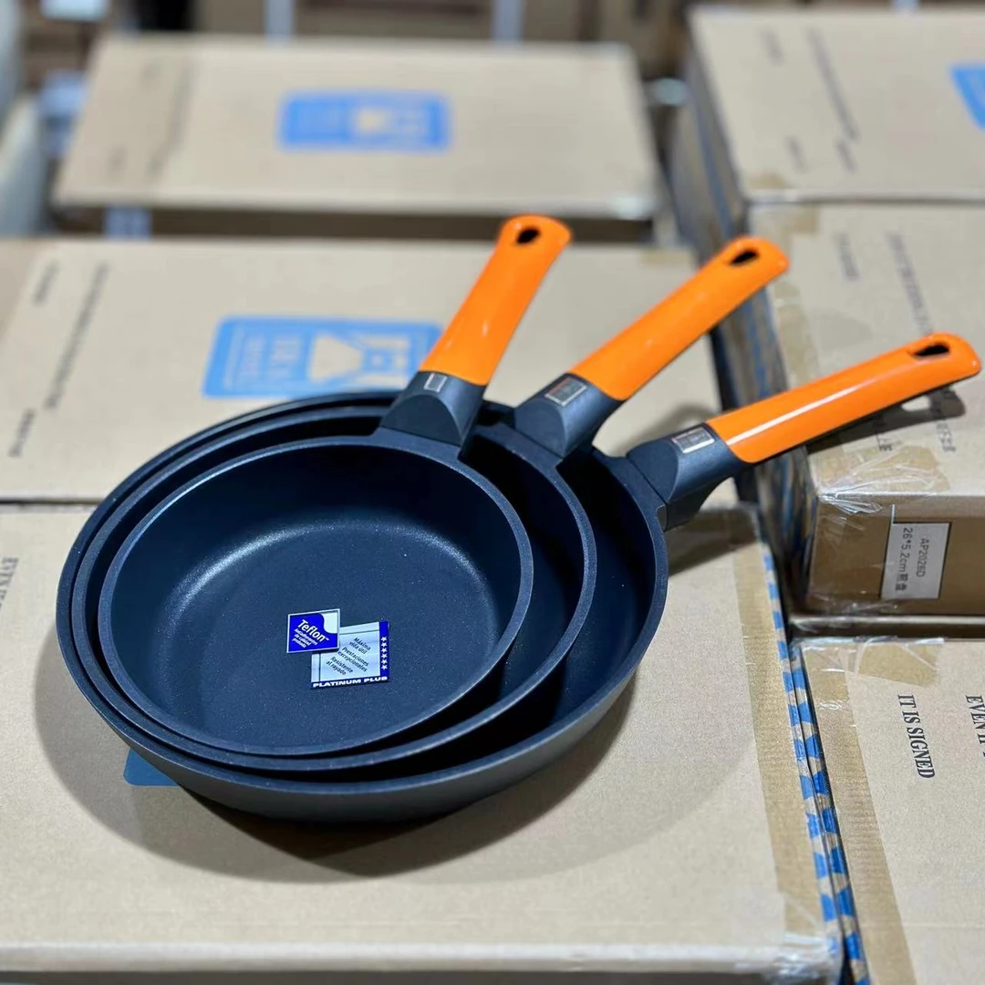 【BRA】出西班牙Orange煎盘3件套（20-24-28cm）橙色手柄