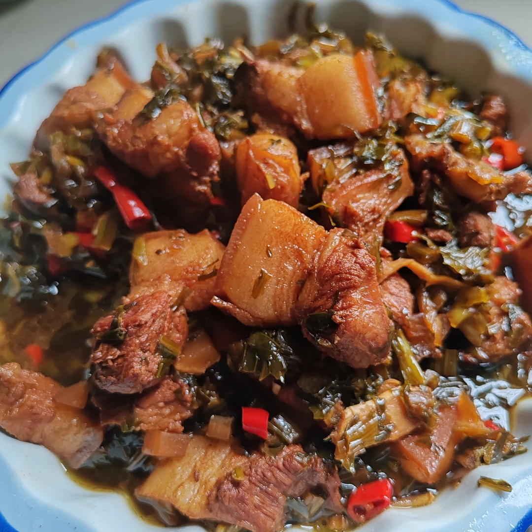 霍邱县腊菜烧肉，腊菜，咸菜，手工腌制正宗的土特产