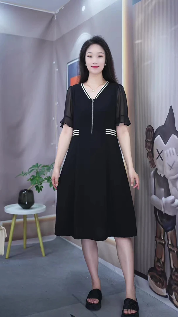 【上新定制】H.w796#-K新款减龄百搭黑色连衣裙