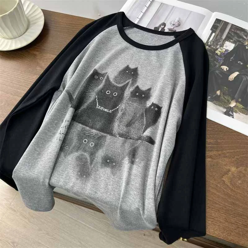 大码胖mm200斤日系chic复古猫咪印花插肩袖显瘦长袖t恤女秋冬百搭