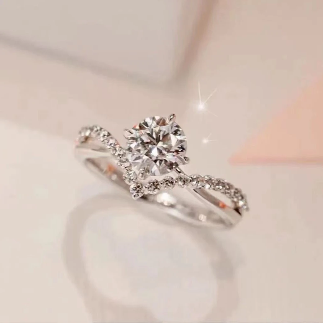 925银莫桑石戒指 【为爱加冕】 0.5-1克拉 婚戒
