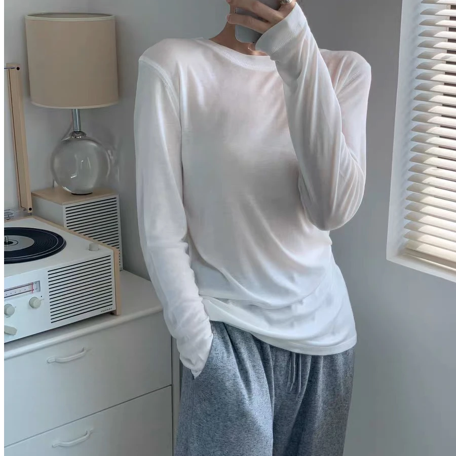 MYT-egg原单水溶细羊精致圆领打底衫