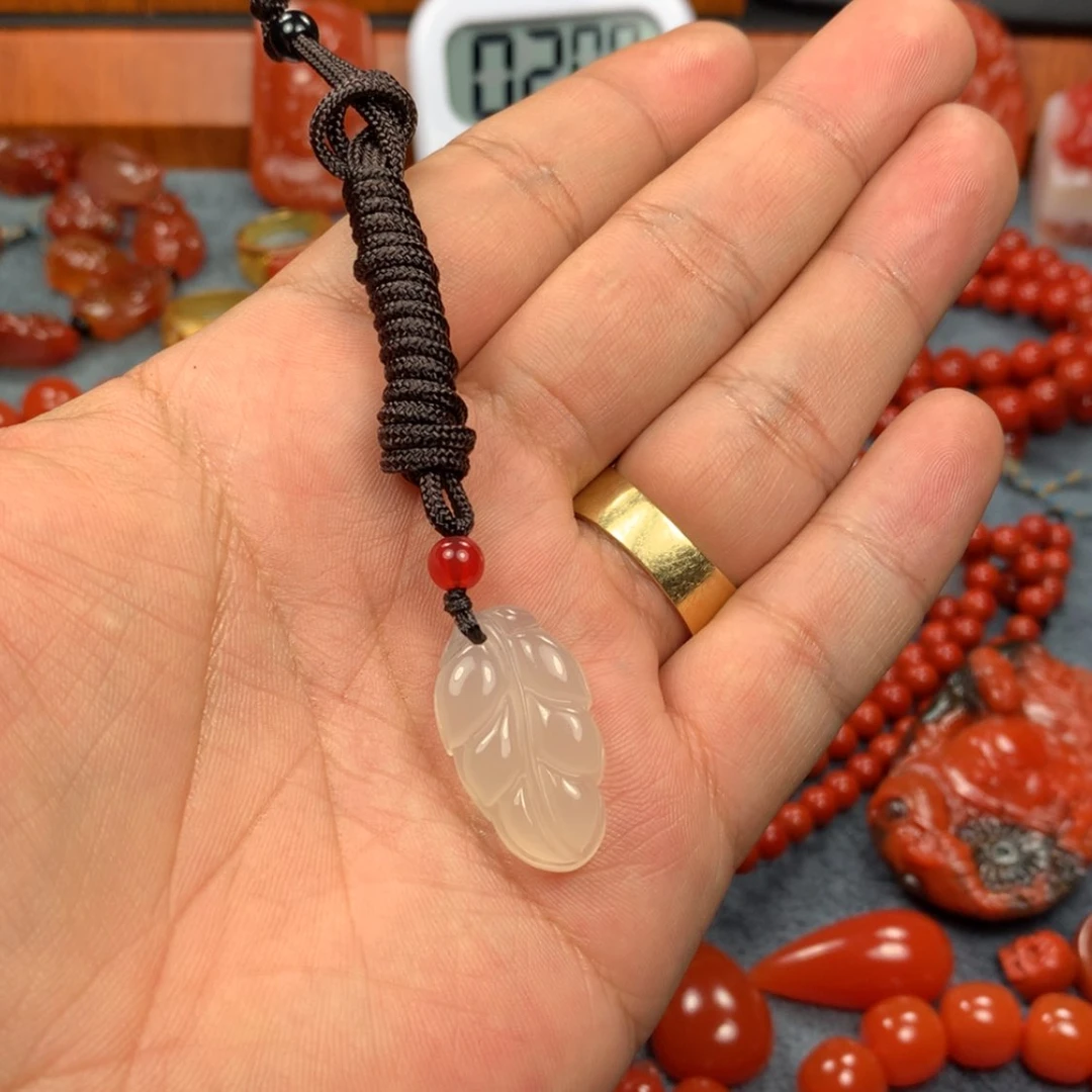 【闪购商品】南红玛瑙挂件未镶嵌风****心