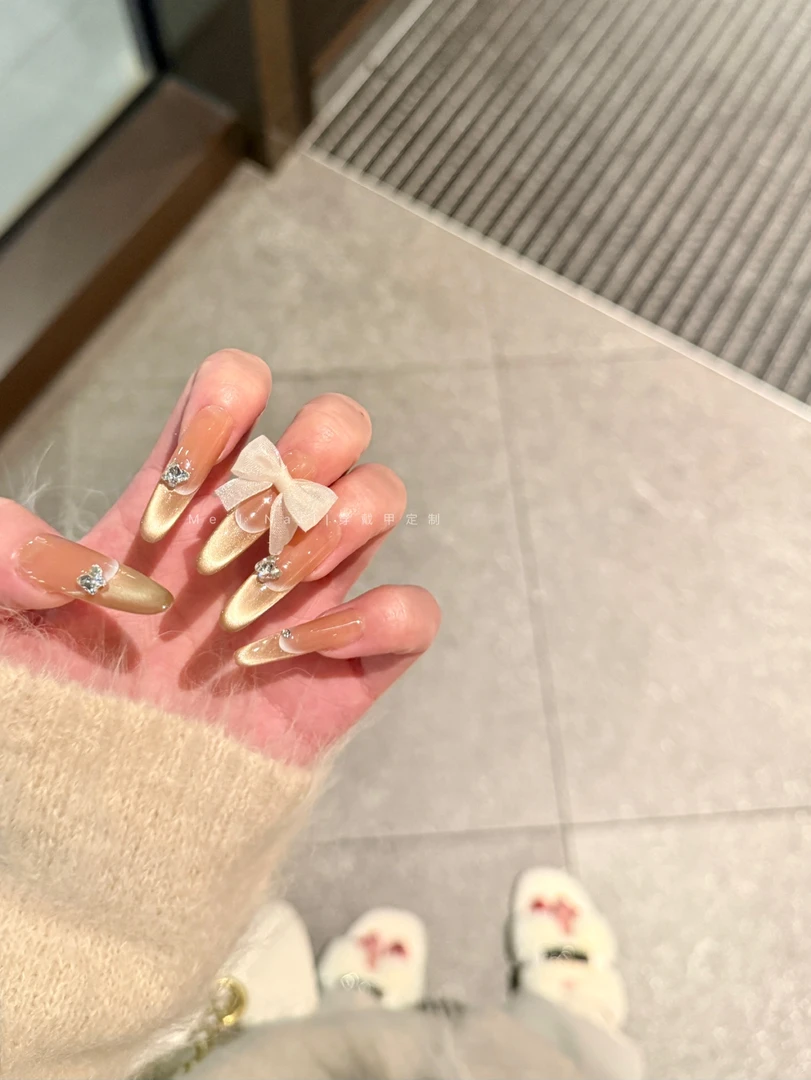 「在逃公主」MeiL | 33加长椭圆 纯手工穿戴甲 /可拆卸